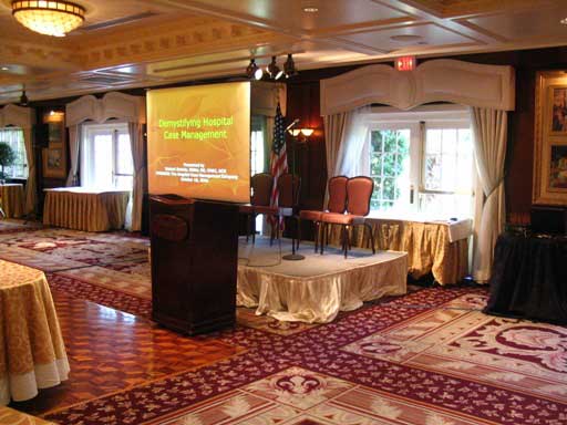 Alquiler Equipos audio visuales, lcd renta, proyector, parlantes, pantalla gigante, equipos audio video